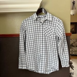 Children’s Place Boys’ XL Size 14 Grey/white plaid button down shirt, EUC